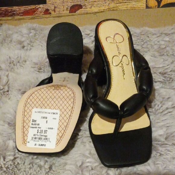 NWT Jessica Simpson Black Chunky Heel Sandals - Picture 2 of 4